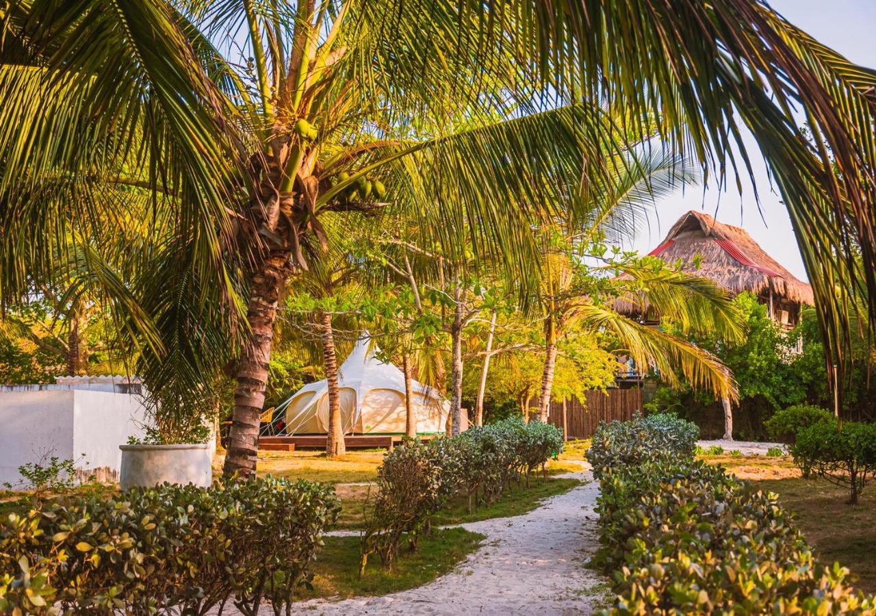 Marine Beach Club & Hotel By Tequendama Tierra Bomba Eksteriør billede