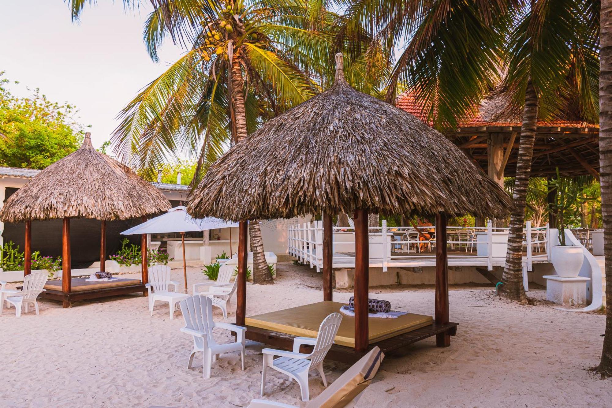 Marine Beach Club & Hotel By Tequendama Tierra Bomba Eksteriør billede