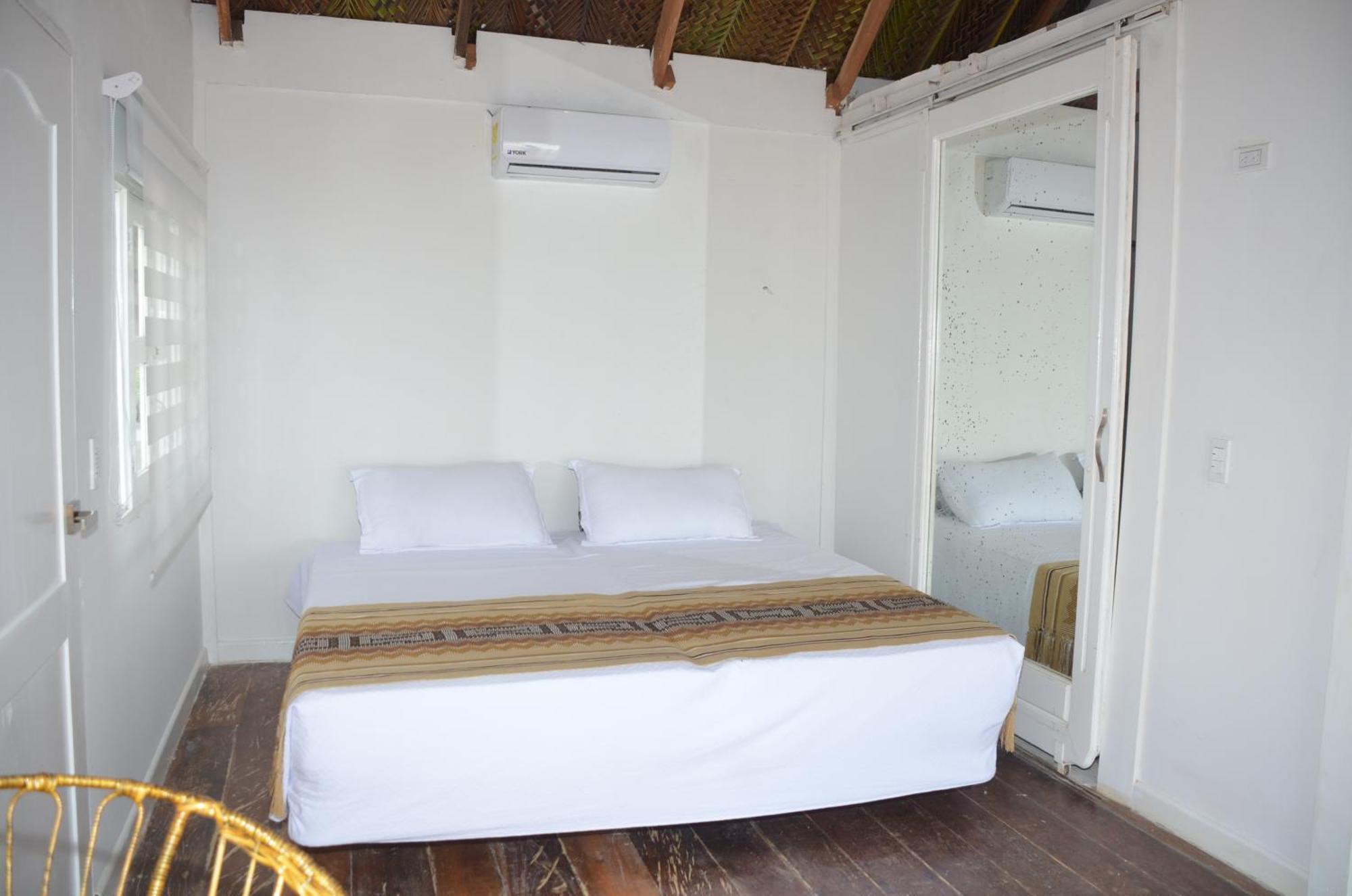 Marine Beach Club & Hotel By Tequendama Tierra Bomba Eksteriør billede
