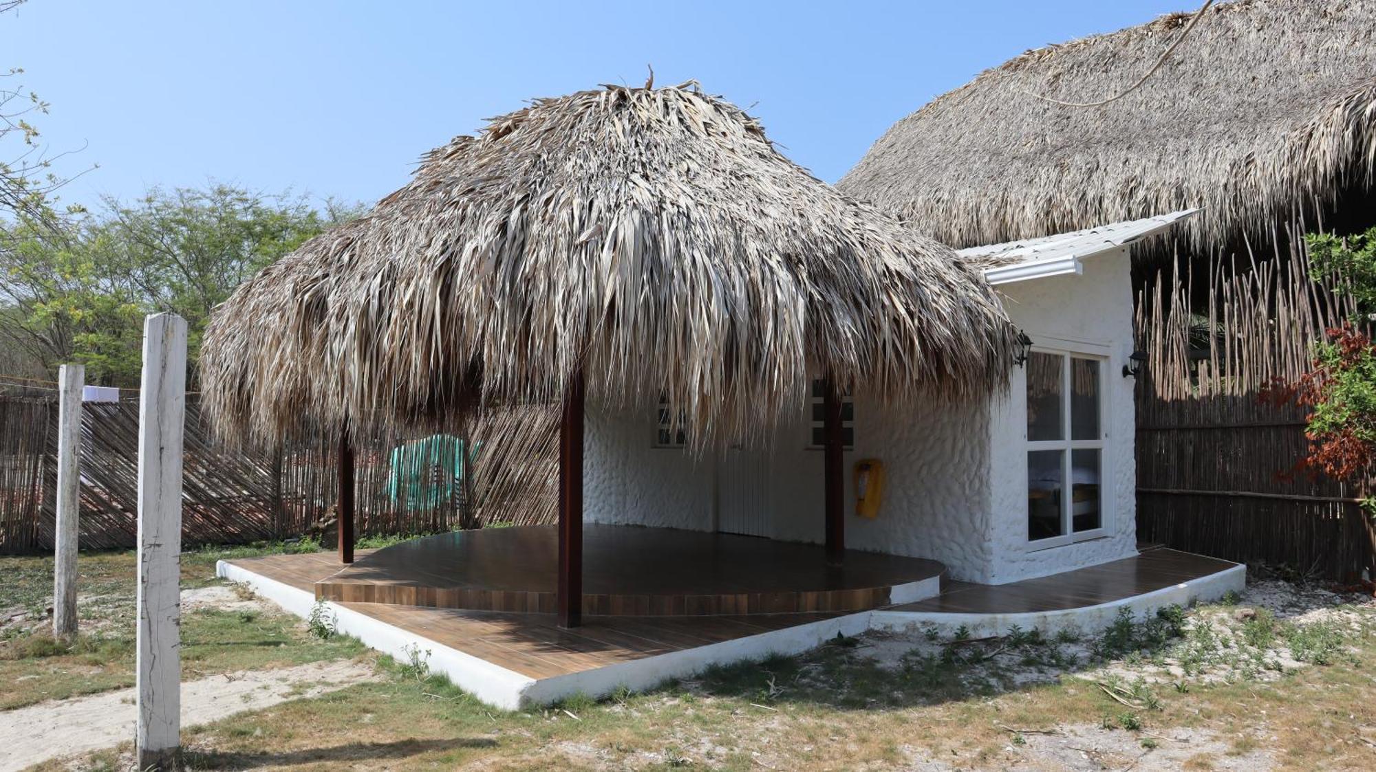 Marine Beach Club & Hotel By Tequendama Tierra Bomba Eksteriør billede